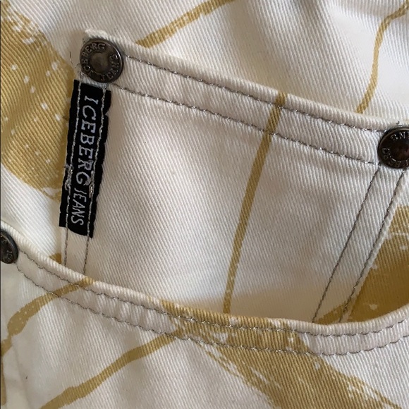 Vintage Iceberg Jeans - Picture 2 of 7